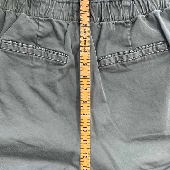 TORRID FIRST @FIT DISTRESSED BOY SHORT SIZE 18 DARK GREEN RUFFLED WAIST - Picture 8 of 13